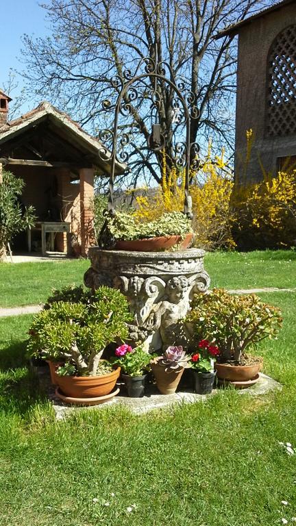 Villa Pallavicini B&B แซร์ราวัลเล สกรีเวีย ภายนอก รูปภาพ