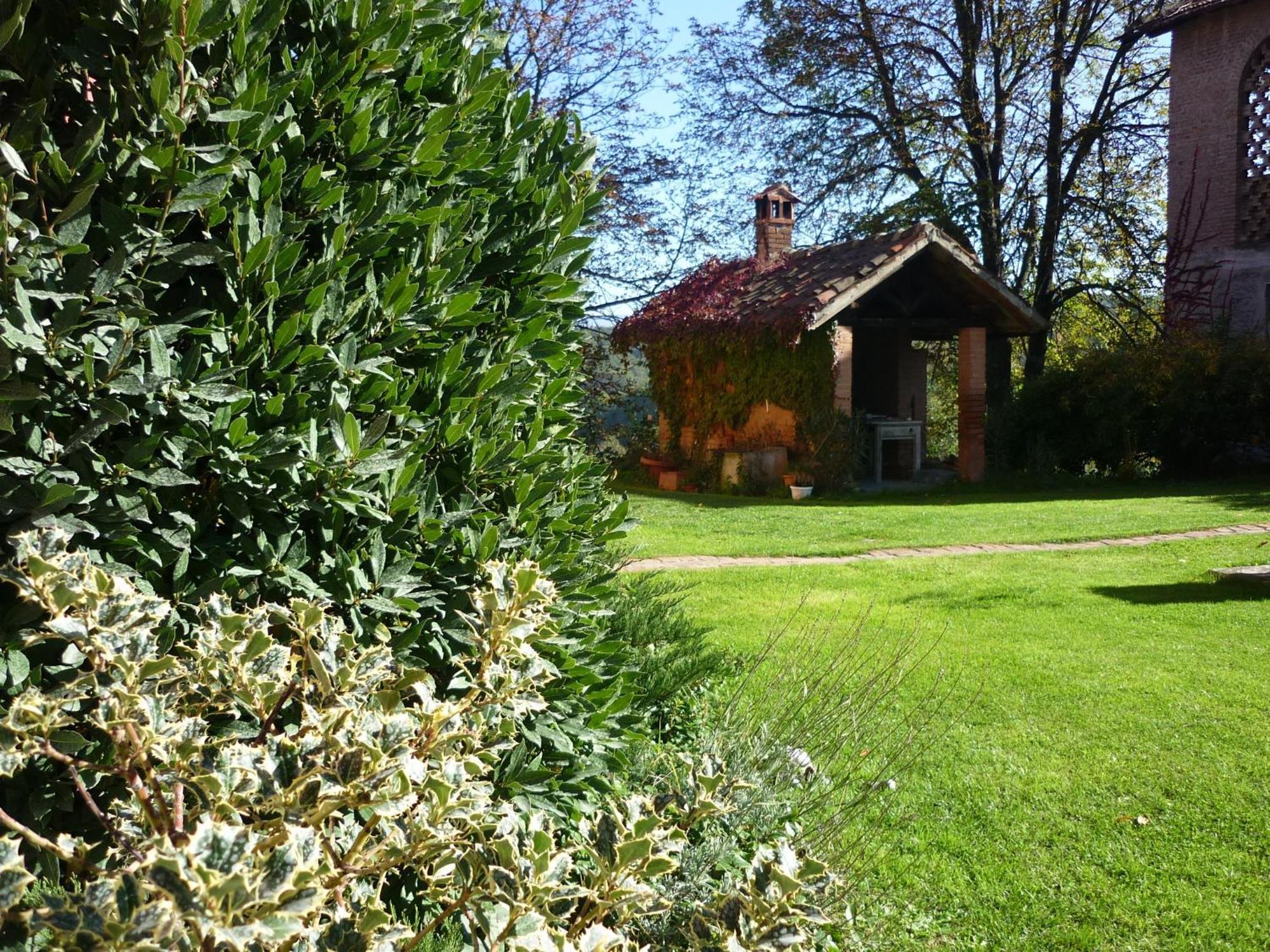 Villa Pallavicini B&B แซร์ราวัลเล สกรีเวีย ภายนอก รูปภาพ